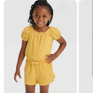 Cat & Jack Girls Romper, Light Mustard, 5T, NWT
